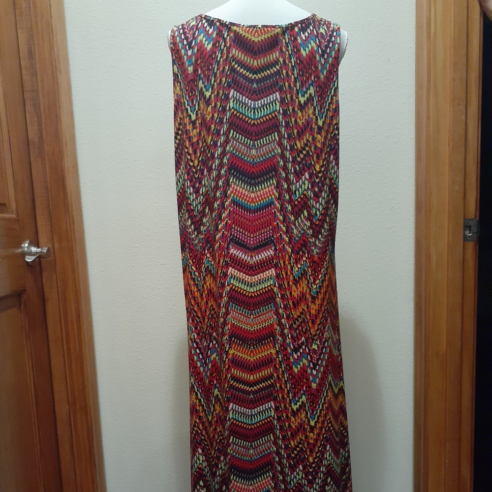 Colorful Dress - Picture 3 of 6